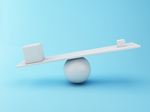 Balance avec des objet en équilibre